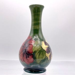 Moorcroft Pottery Green Hibiscus Vase, 6.5",